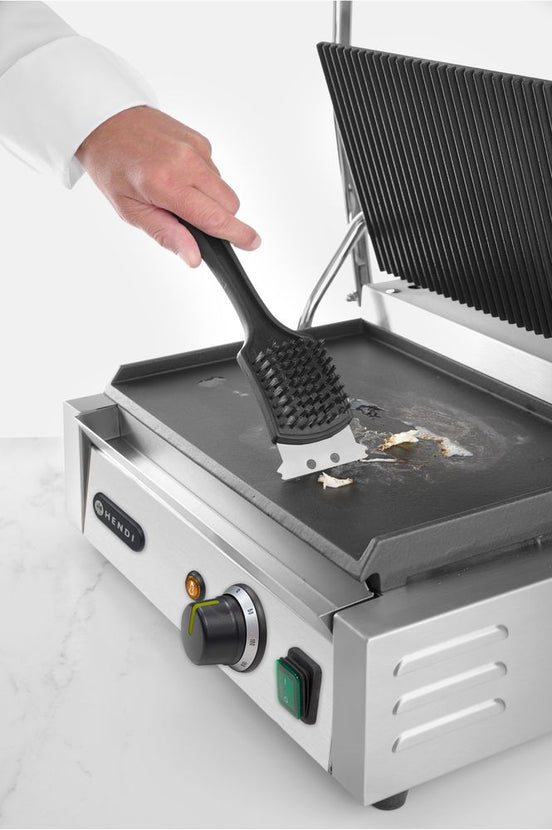 Wire brush 300 mm with scraper 1/box