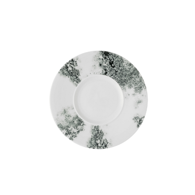 Ambience Smoke Black Medium Rim Plate van Churchill, 28 cm, set van 6. Stijlvol bord met een medium zwarte rand en een rokerige uitstraling, ideaal voor het serveren van hoofdgerechten. Duurzaam en elegant, perfect voor gebruik in de horeca.