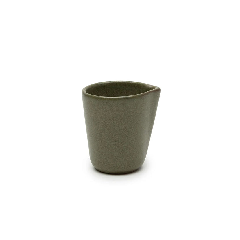 Serax Surface melkkannetje M Camo Green 9 cm – groene schenkkan voor melk in café en restaurant