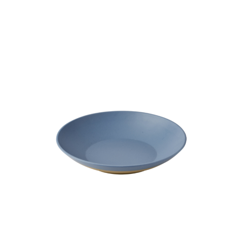 Emerge Oslo Blue Melamine Shallow Bowl van Churchill, 36 cm, 3,7L, set van 2. Stijlvolle en duurzame ondiepe melamine kom in Oslo Blue, ideaal voor het serveren van salades, pasta's of gedeelde gerechten. Lichtgewicht, breukbestendig en perfect voor gebruik in de horeca.