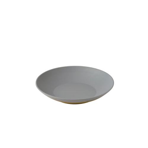 Emerge Seattle Grey Melamine Shallow Bowl van Churchill, 36 cm, 3,7L, set van 2. Duurzame en stijlvolle ondiepe melamine kom in Seattle Grey, ideaal voor het serveren van salades, pasta's of gedeelde gerechten. Lichtgewicht, breukbestendig en perfect voor gebruik in de horeca.