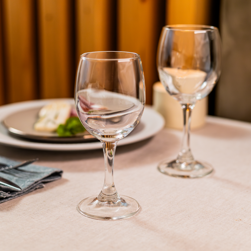 Onis Roma wijnglas 240 ml close-up professioneel horecaglas