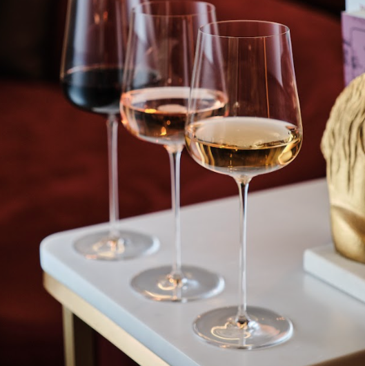 Blow Helenica Isis 510 ml 6/box